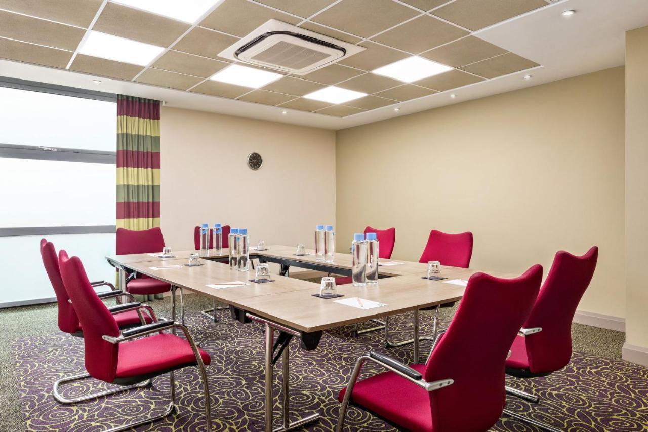 Holiday Inn Birmingham Airport - Nec By Ihg Bickenhill Dış mekan fotoğraf