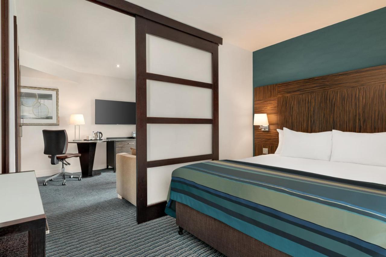 Holiday Inn Birmingham Airport - Nec By Ihg Bickenhill Dış mekan fotoğraf